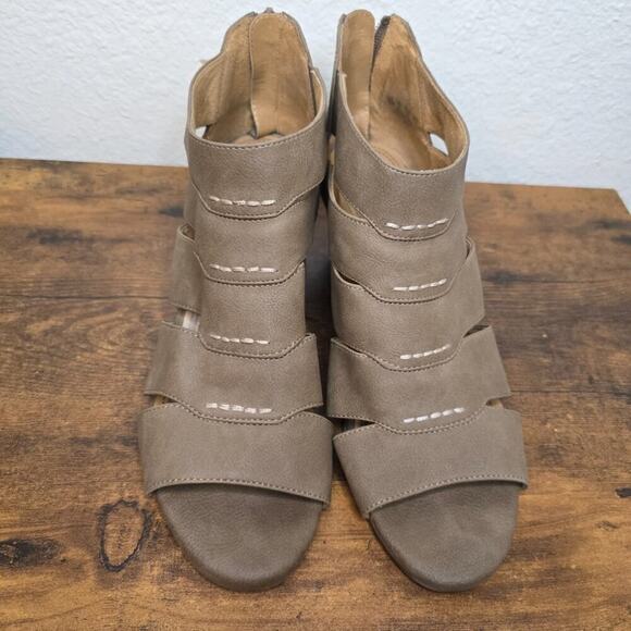 Natural Soul Heeled Sandals Dori Mushroom Memory Foam Arch Support Size 10 - Picture 7 of 8